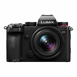 Panasonic Lumix S5 II + Lumix S 18-40mm F4.5-6.3